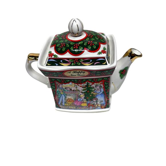 Vintage Sadler Collectible Christmas Teapot-Savoy "Christmas Mornings" 1992 - Picture 7 of 13